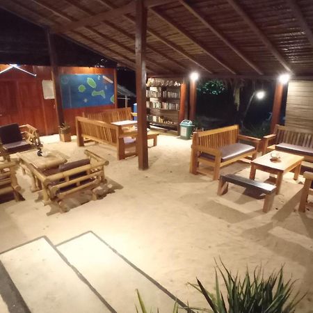 Raja Laut Dive Resort Bunaken Exterior photo