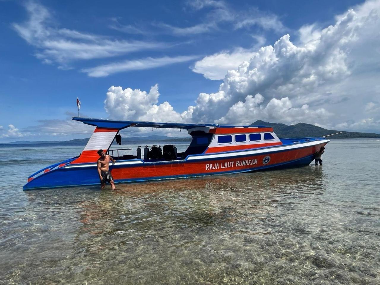 Raja Laut Dive Resort Bunaken Exterior photo